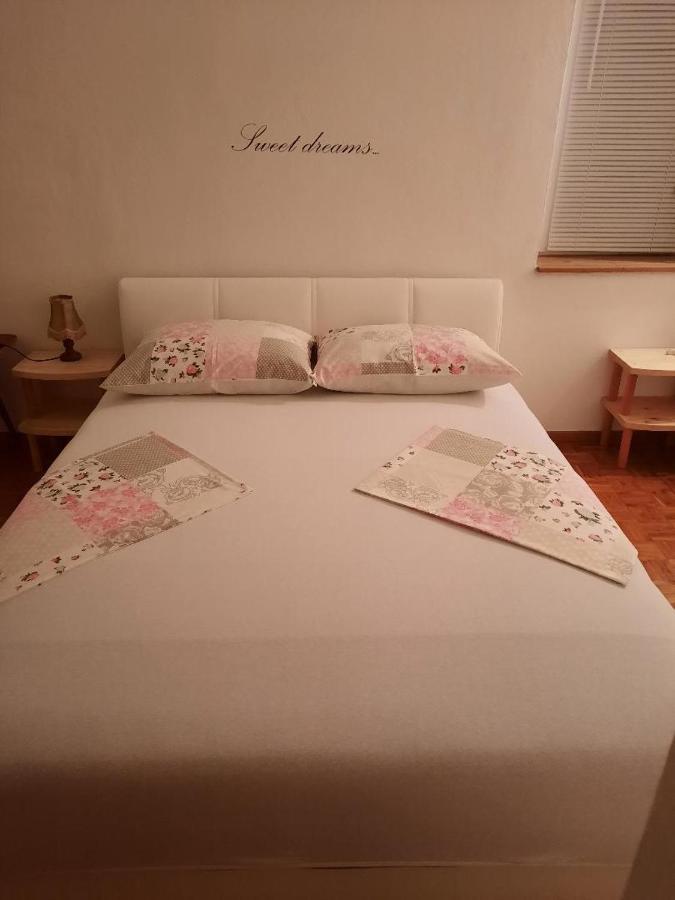 Holiday Home Villa Marin Stanici Kültér fotó